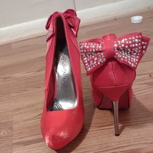 Society 86 Stilettos